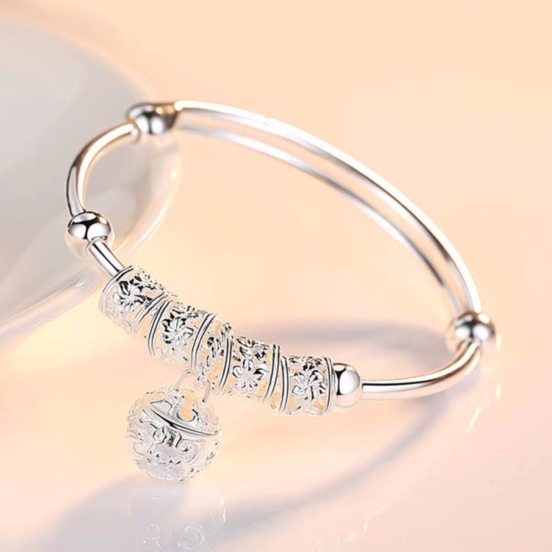 Beautiful and Fashionable Silver-plated Bell Bracelet Women European American Trendy Versatile Rotating Bead Bracelet Accessory