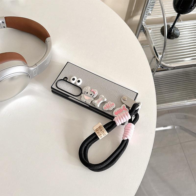 

Мультяшный Милый Чехол для Телефона Панда для Samsung Zflip6 Flip Складной Экран Findn3Flip Жесткий Чехол pocket2