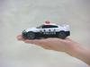 Jozen Scala Light Drive Radiocomando Auto Nissan Polizia 1/32 GT-R, Bianco, JRVC125-WH