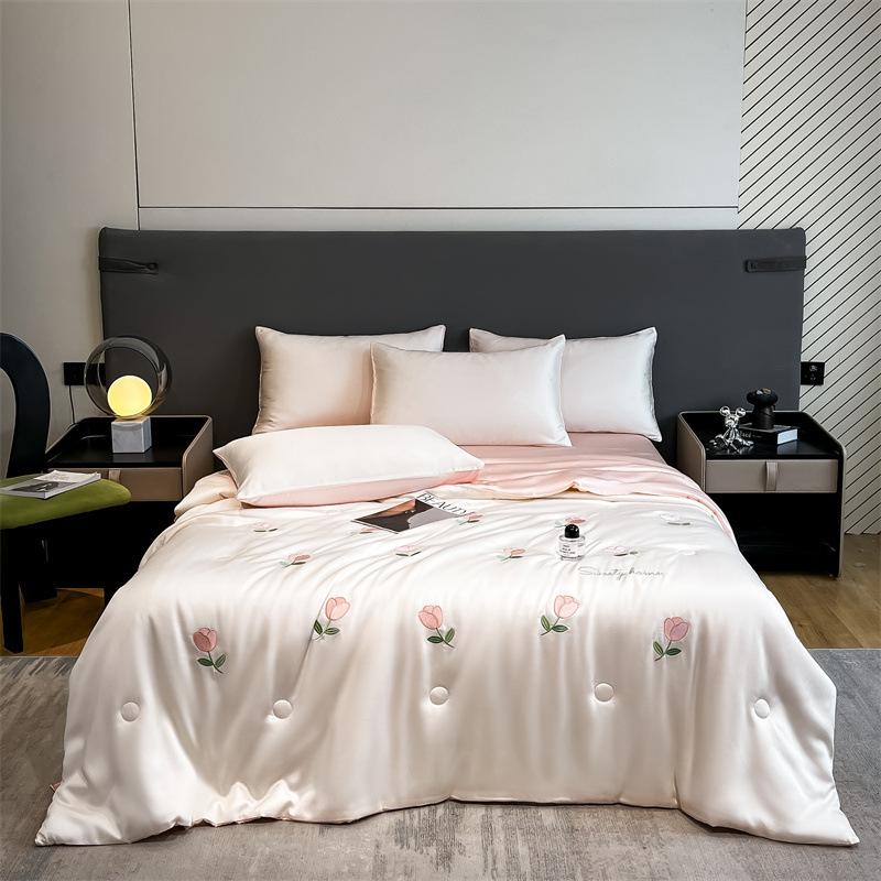 Cool Summer Ice Silk Summer Quilt Single Piece Flower Summer Cool Quilt Single Dormitory Air Conditioner Machine Washable
