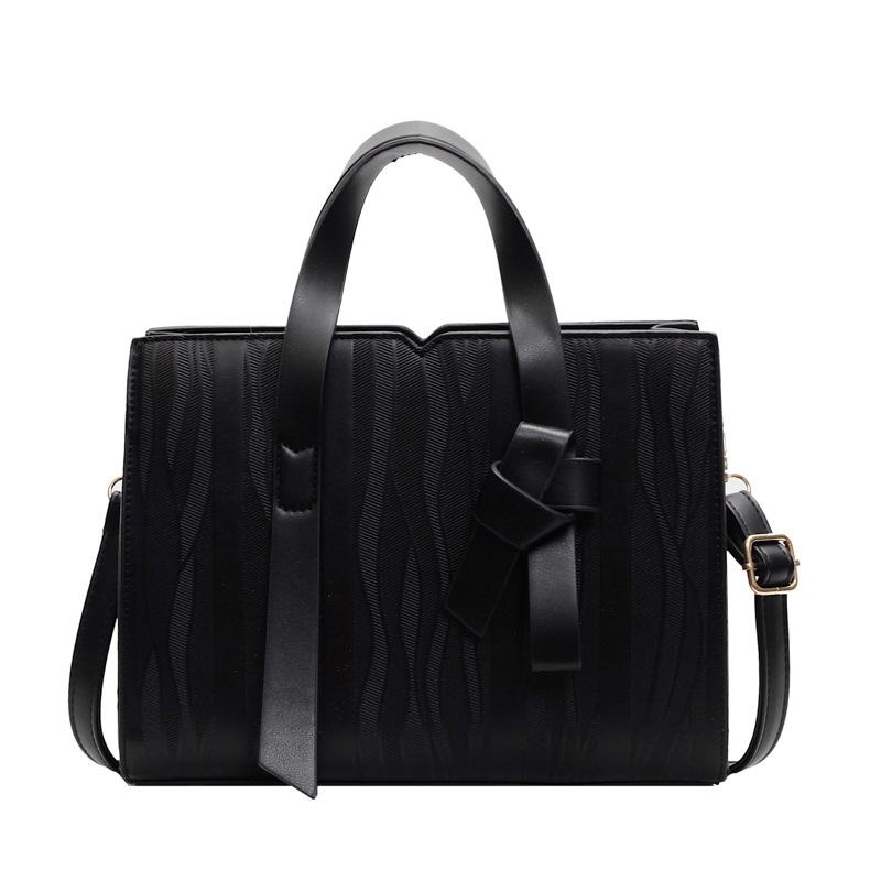 

Fashion contrasting color texture shoulder crossbody solid color tote small bag women s new portable red bride