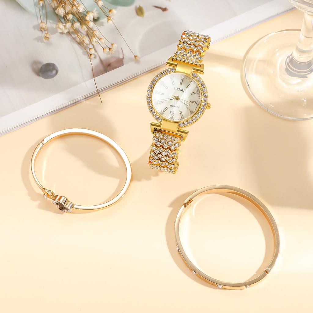 New diamond inlaid starry sky fashion retro high design sense simple luxury ladies quartz watch bracelet three-piece set