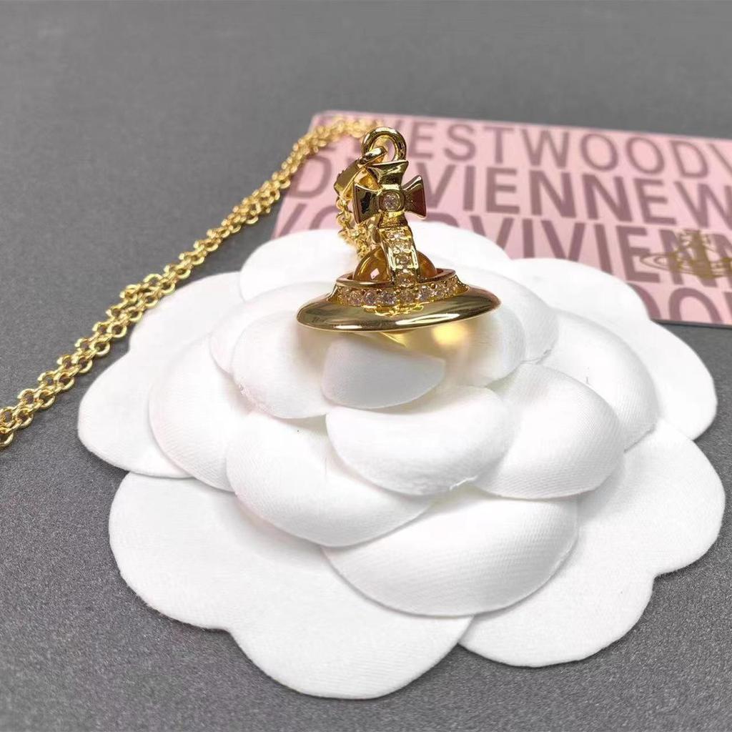 Saturn 3D Fliegende Untertasse Kugel Halskette - Damen Nische Schlüsselbeinkette, 10mm Planet Design