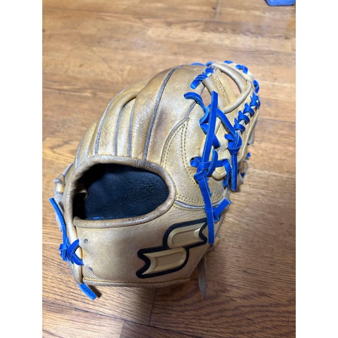 Used Pro Edge Hardball Infielder