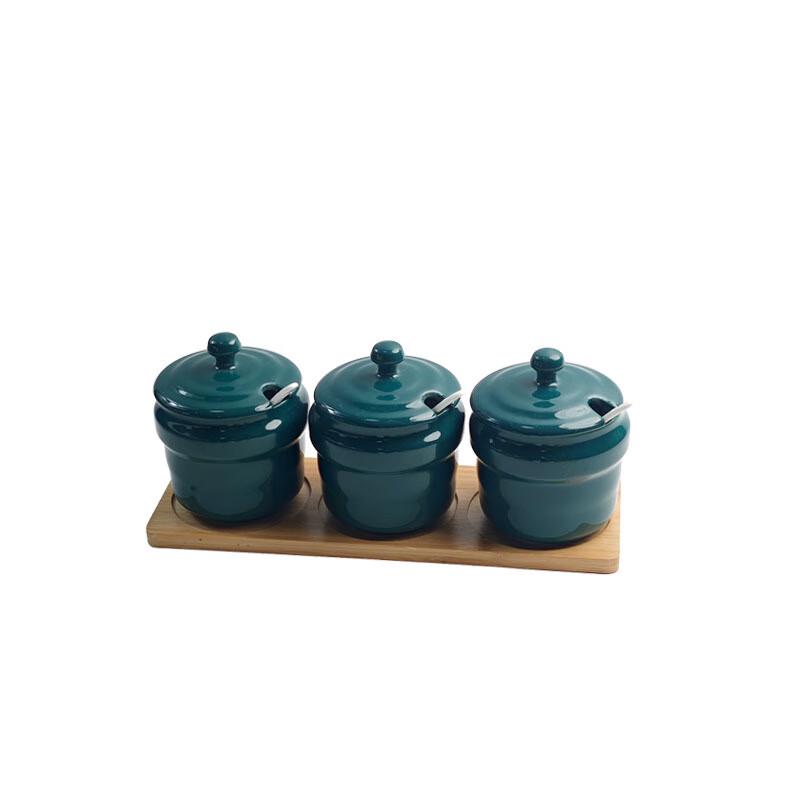 Keramisk kryddburksset med lock och träbricka