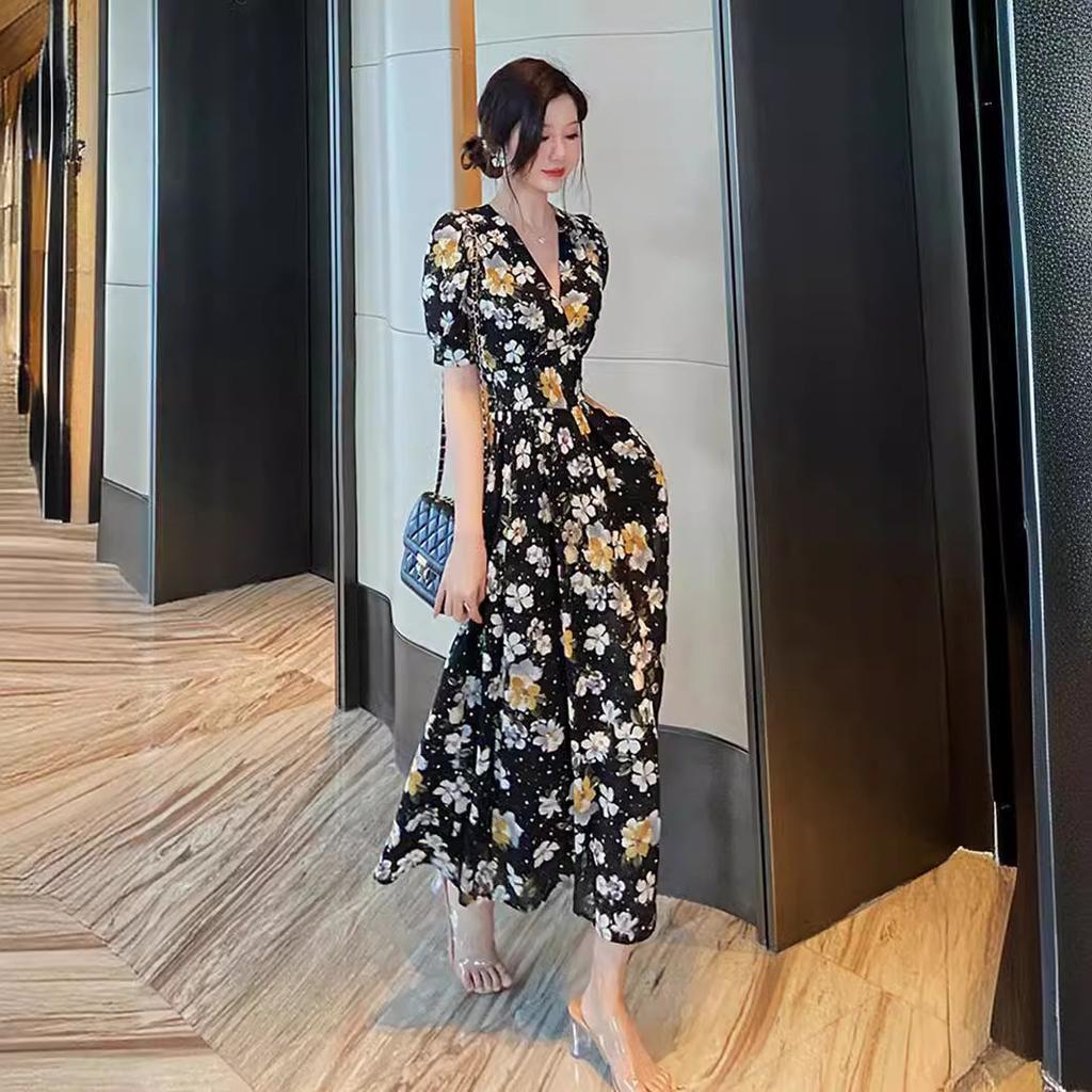 Floral mid-length French new princess dress, V-neck slimming tea break color short-sleeve slit lady vintage summer spring and autumn