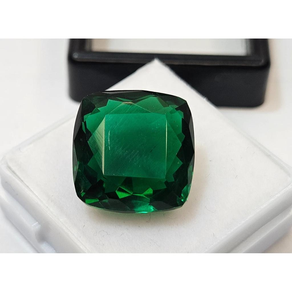 Natural Green Tsavorite Garnet Making Ring 11-12 Ct Square Cut Gemstone