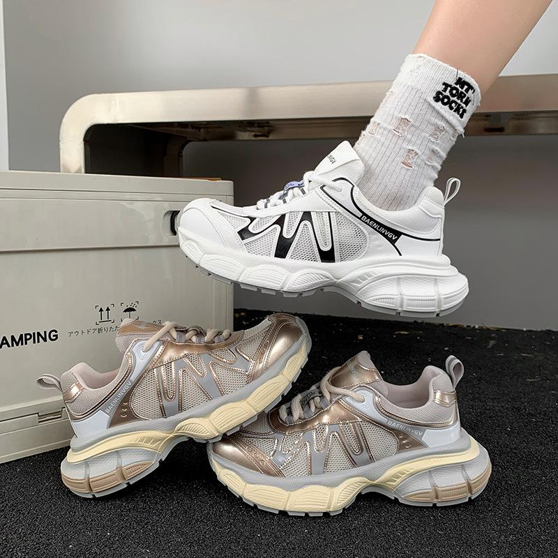 2025 new soft leather women's shoes sports and leisure shoes fashion versatile comfortable breathable mesh splicing flat-soled Forrest Gump shoes