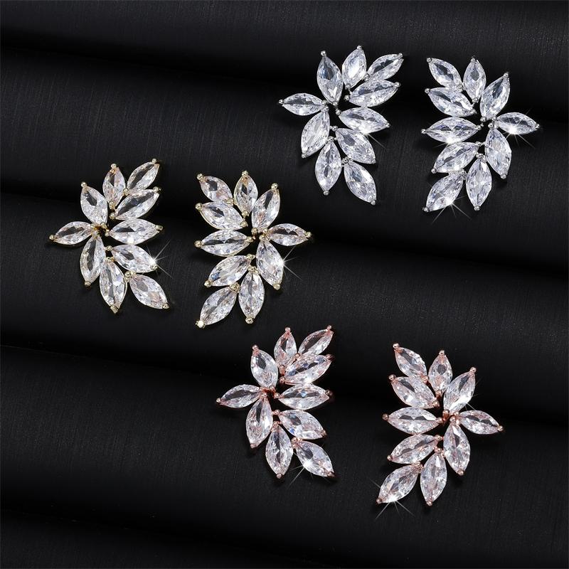 ZAKOL Fashion Sliver Color Leaf Cubic Zircon Stud Earrings for Women Shinny Crystal Flower Earring Zircon