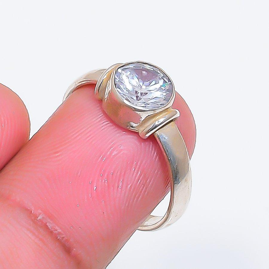Natural White Topaz Gemstone 925 Sterling Silver Jewelry Ring Size 7 ZS-1650