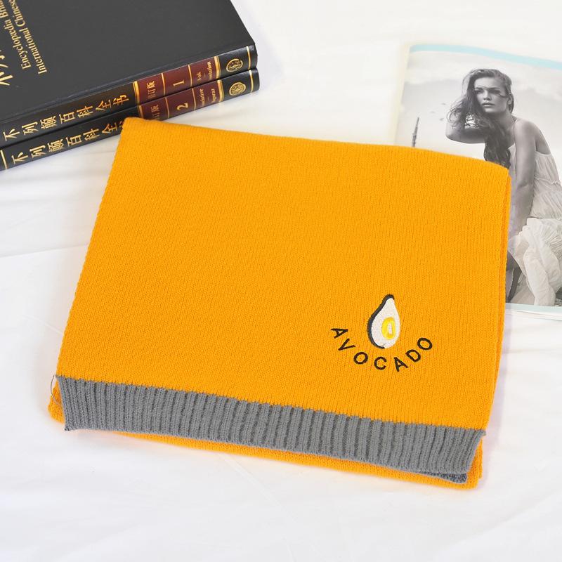 

Женский зимний утолщенный длинный теплый однотонный шерстяной вязаный шарф One Size жёлтый