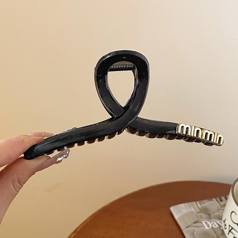 Elegant Large Hair Claw Clip for Thick Hair - High-End Korean Updo Shark Clip