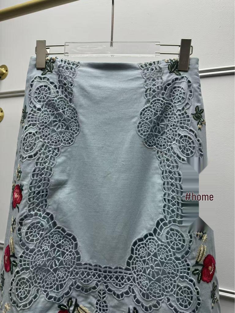2026 French Niche Spring/Summer 3D Floral Lace Ruffle Top & High-Waist Skirt