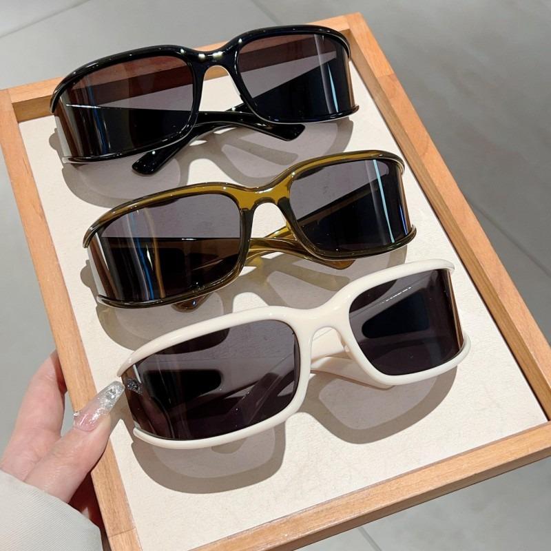 New Luxury Outdoor Windproof Sports Women Sunglasses Y2K Personality Retro Fashion Sunshade Design Men Cycling Glasses UV400