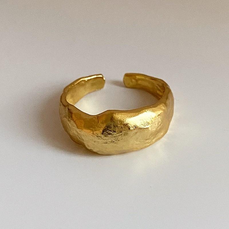 Luxurious S925 Silver Adjustable Ring With Irregular Hammered Texture For Womens Fashion