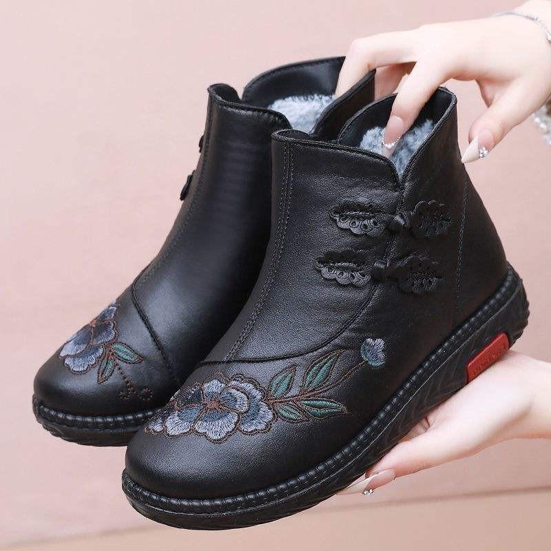 Warm Winter Slippers Elderly Women Non-Slip Indoor Outdoor Flat Shoes With Fleece Lining Rubber Sole
