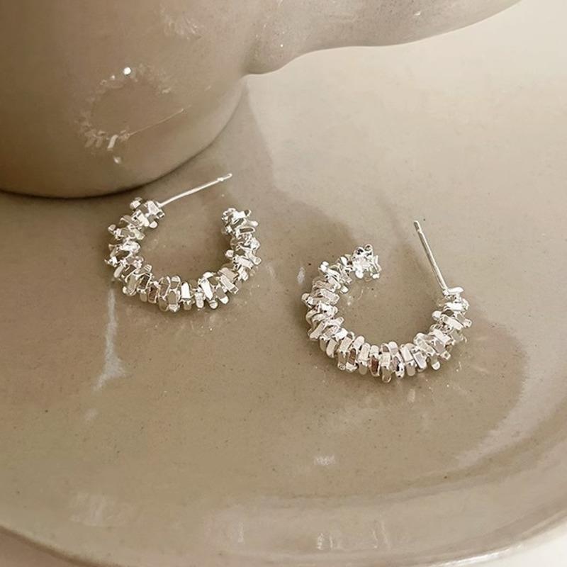 Aussage Kleine Unregelmäßige C-förmige Creolen Weibliche Boho Einfache Kreis Ohrringe Für Frauen Luxus Party Hochzeit Schmuck Geschenke