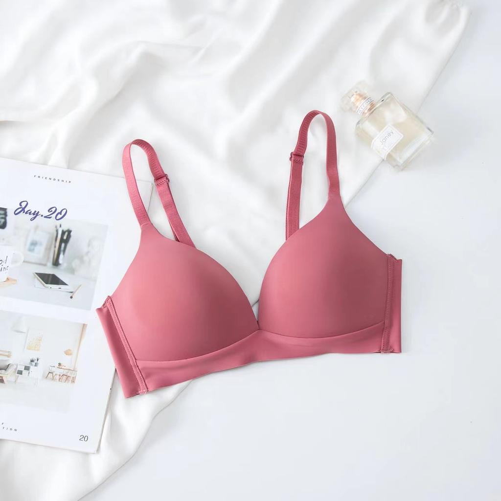 Women's Japanese Style Lightweight Seamless Bra Wireless Minimizing for Large Bust Palm Support Triangle Cup Smooth Surface Underwear