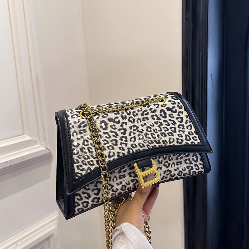 

Женская модная сумка-цепочка на одно плечо через плечо