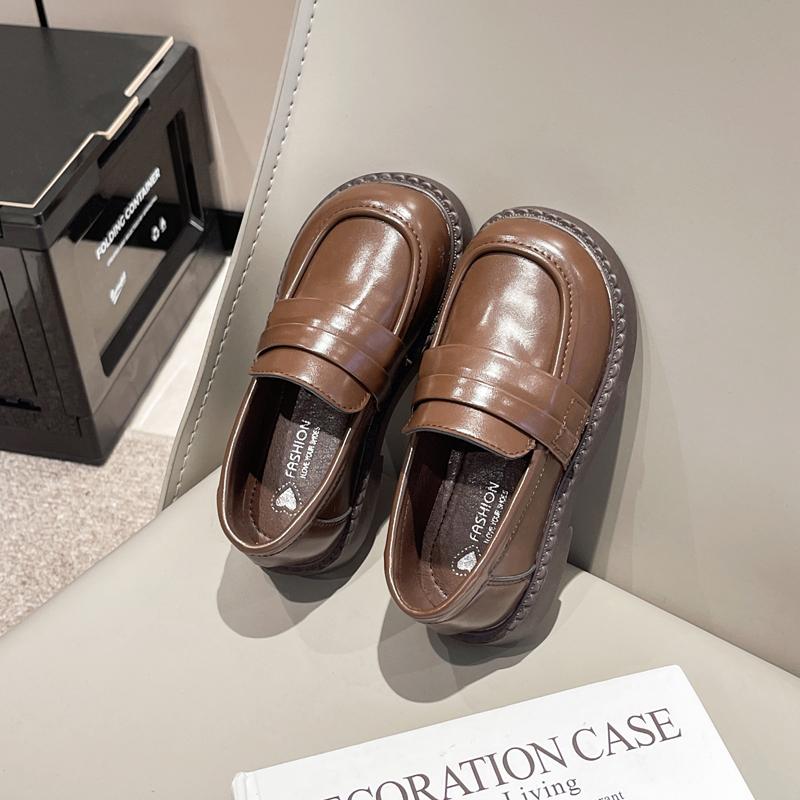2024 New Girls Leather Shoes Kids Fashion Versatile Soft Breatheable Solid Color UK Uniform School Shoes Children Loafers Cute