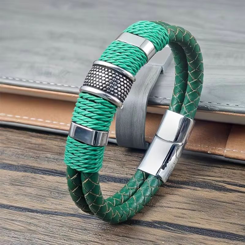 5 Colors Optional Men's Braided Leather & Stainless Steel Bracelet Beaded Charm Magnetic Buckle Casual Wristband for Daily Wear