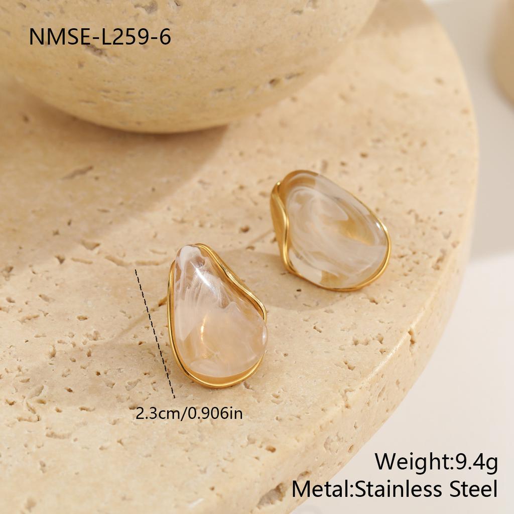Color Retro Amber Resin K Gold Earrings French Light Luxury ins Premium Maillard Stud Earrings Women