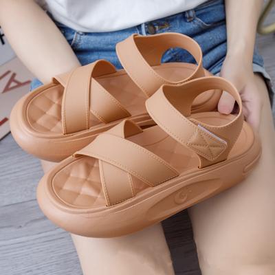 Neue Sommermode Damen Rutschfest Trendige Dicke Sohle Strandsandalen Lässige Pantoletten PVC