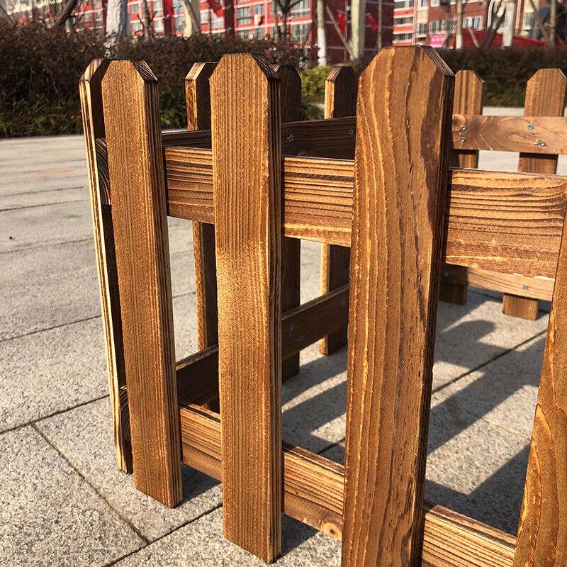 Dewisi Outdoor Anti-Corrosion Carbonized Solid Wood Fence