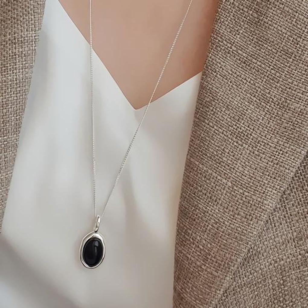 Women's Fashion Accessories Daily White Jade and Onyx Necklace