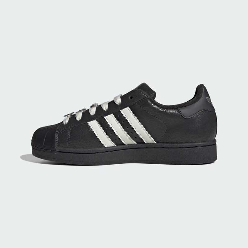 

Adidas Originals Women s Classic Shell Toe Sneakers 39