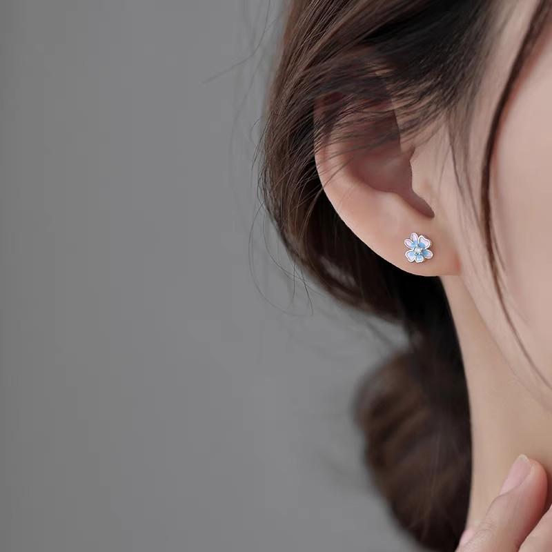Silver Enamel Flower Bead Screw Plant Stud Earrings For Women Classic Fine Jewelry Exquisite Accessories