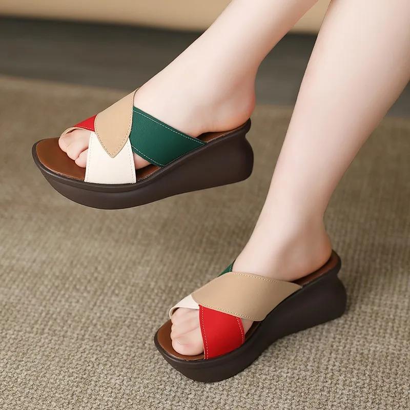 Fashion Slippers Women Leather Shoes Wedges Open Toe Casual Anti Slippery Slides Fashion Outside Beach Leaf Shaped Sandals