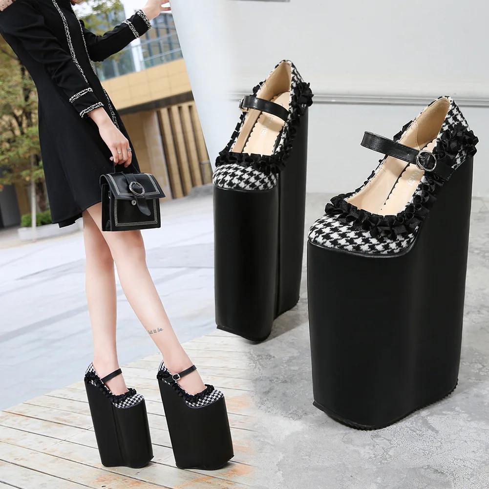 Fashion 30cm Individual Design Sense Buckle Women's Muffin Heel Shoes Sweet Round Head Fashion Shoes European / American Style Sub Shoes