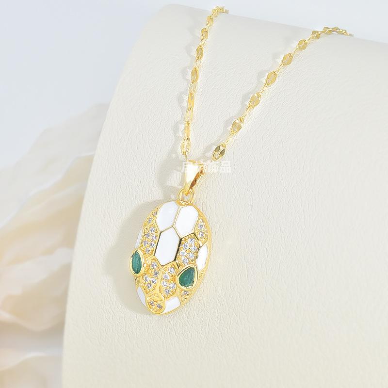 Titanium Steel Orochi Snakehead Necklace Women'S Light Luxury Personality Versatile Micro-Inlaid Pendant Collarbone Chain Jewelry