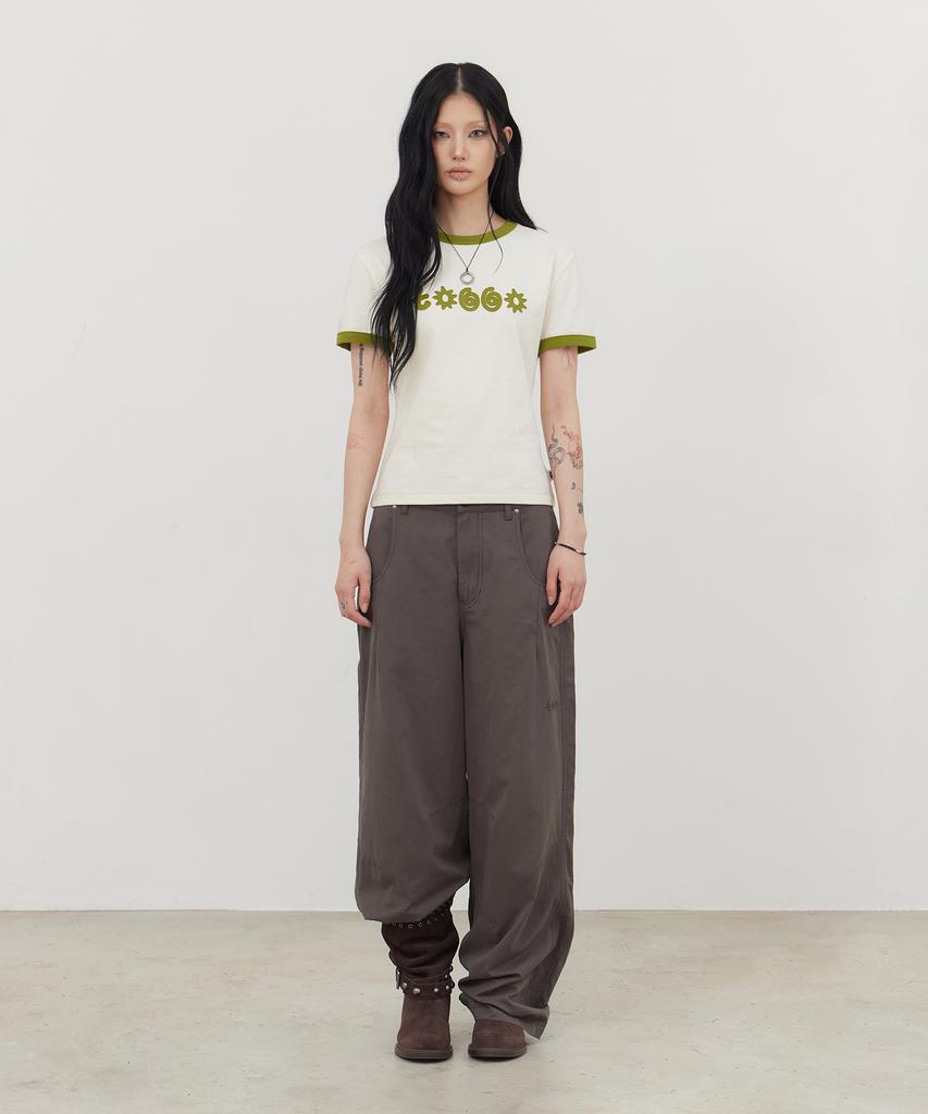 Tonilolenseu [W] Symbol Logo Applique Ringer T-Shirt Cream