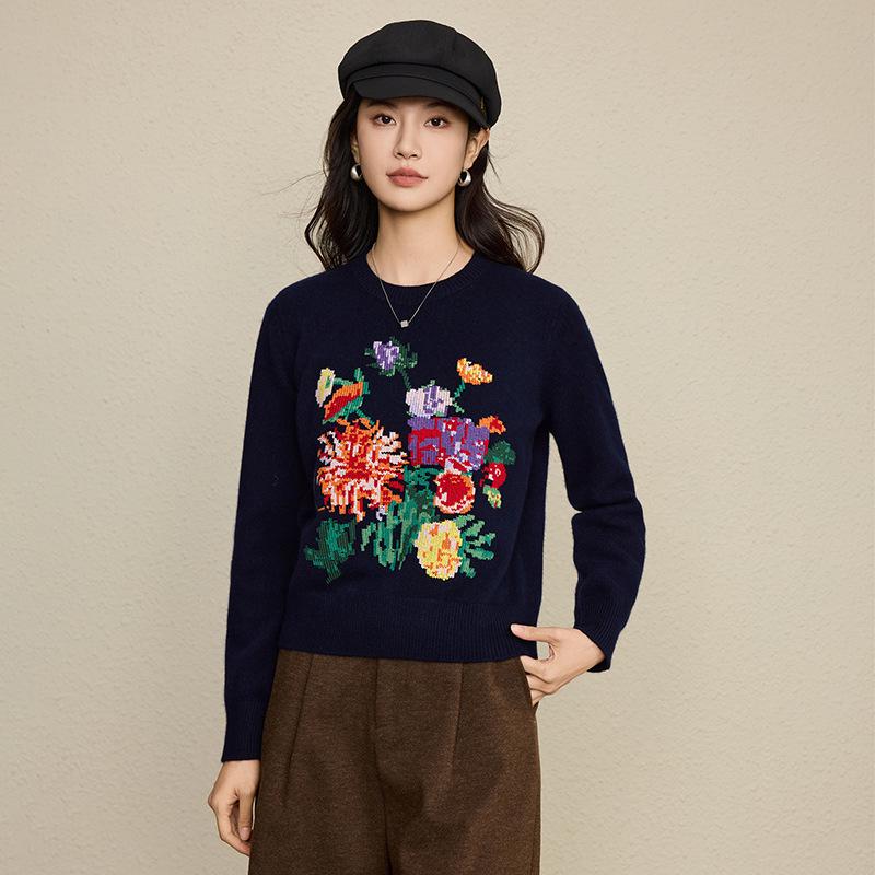 2025 Autumn/Winter New Arrival: Heavy-Duty 100% Wool Knit Sweater with 3D Peony Embroidery, Round Neck & Long Sleeves