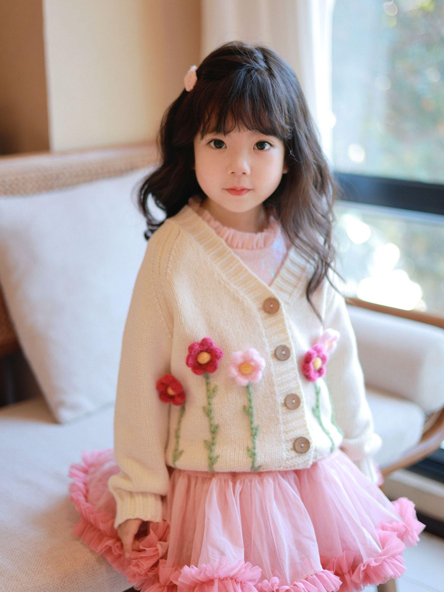 Autumn Winter Toddler Girl s Embroidered Knitted Cardigan 110 cm белый