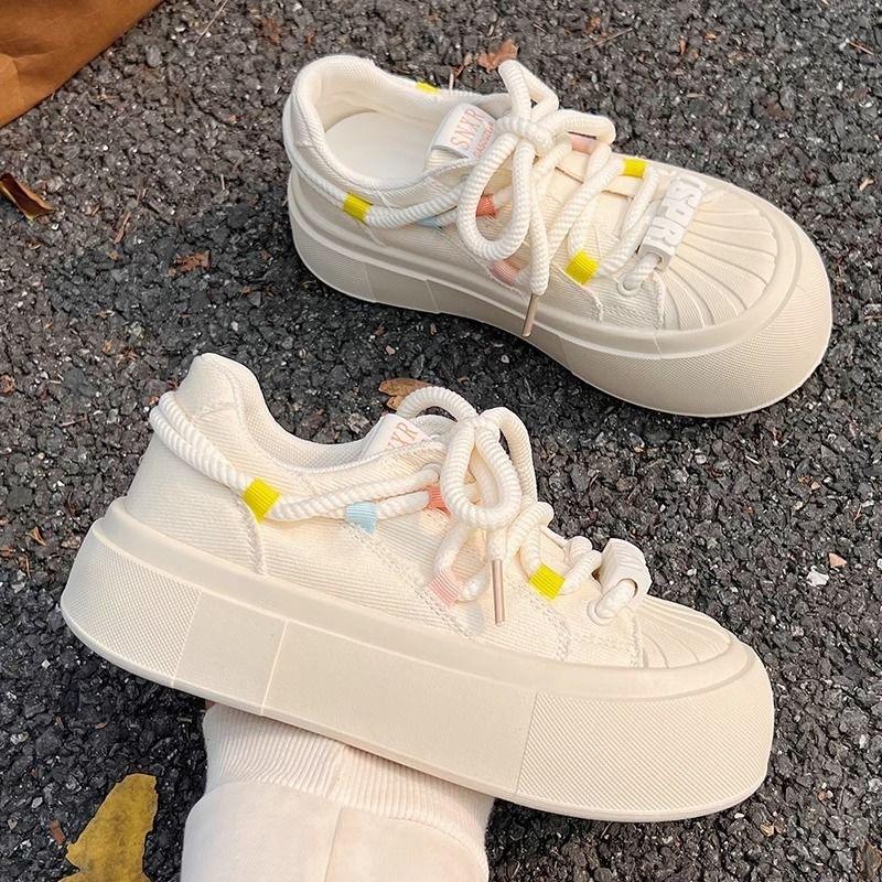 Mode Mode Lässige Plateau-Sneaker Damen Sommer Neue Designer Atmungsaktive Canvas-Schuhe Studenten Beige Schnürung Board-Schuhe Frau