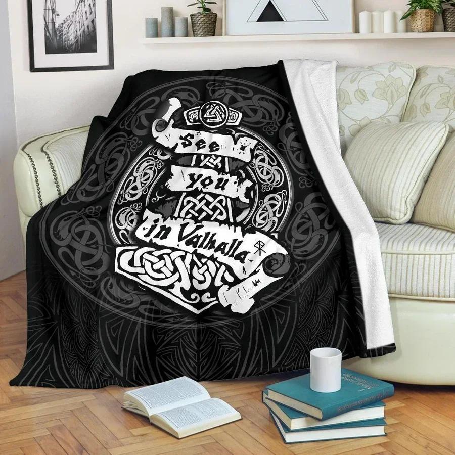 Norse Mythology Flannel Blanket Soft Fleece Throw Blankets for Bedroom Couch Sofa Gift,Viking Crows Scandinavian Runes Blanket
