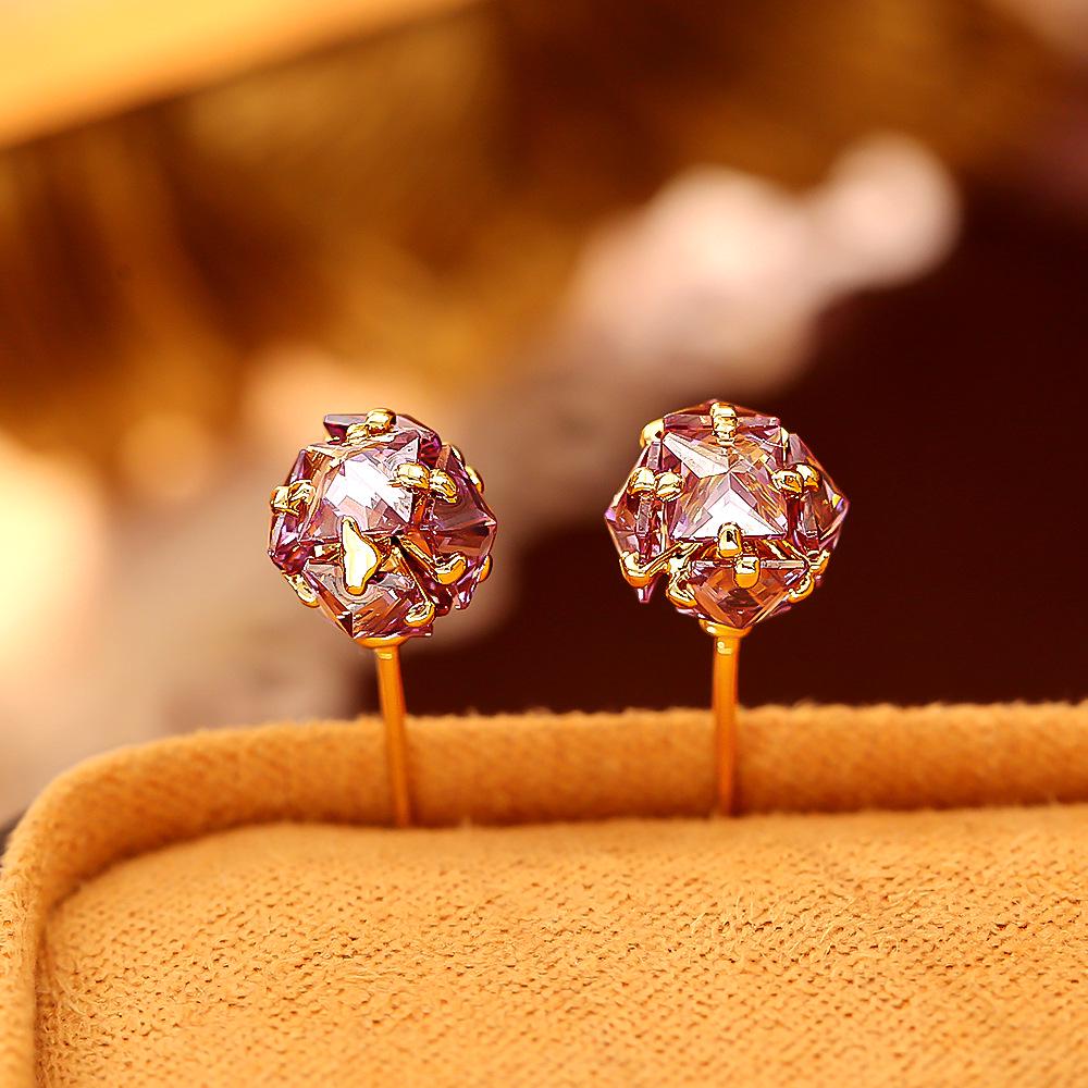 Lila Zirkonia Ohrstecker: Eleganter, Modischer und Zeitloser Schmuck.