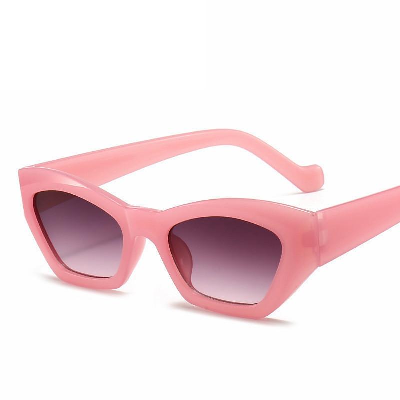 

Latest Vintage Cateye Sun Glasses Glasses For Ladies Men Luxury Designer Style Style Small Texture Spectacle Frame Frame Cat Eye Eyeglasses Trendy with pouch and cloth