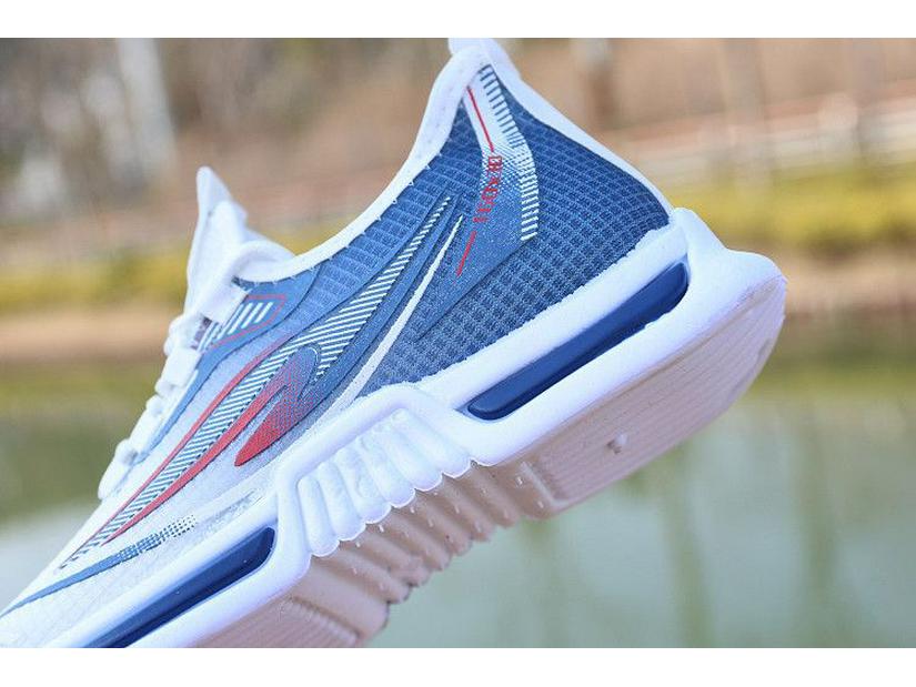 Lightweight Non-Slip Men's Summer Running Shoes – Breathable Mesh and Wear-Resistant