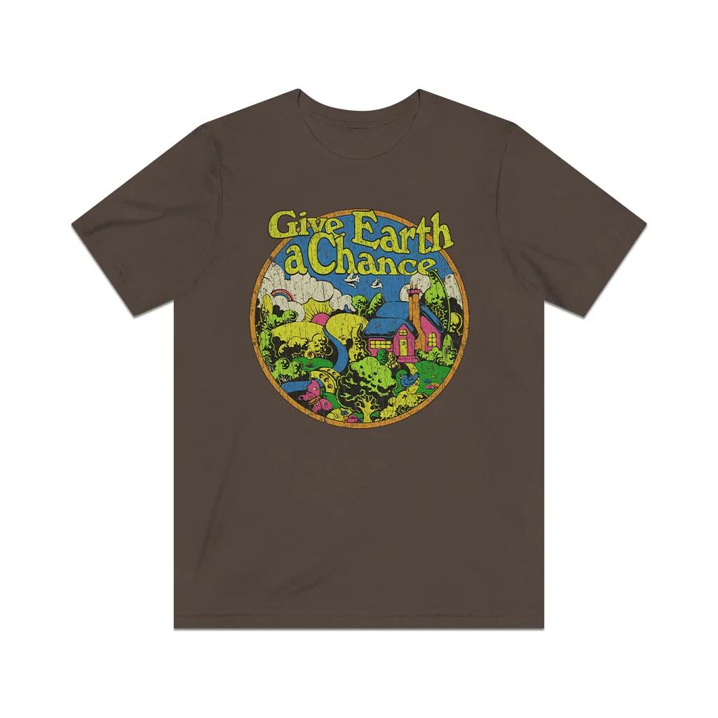Give Earth a Chance 1970 Vintage Men s T shirt XL