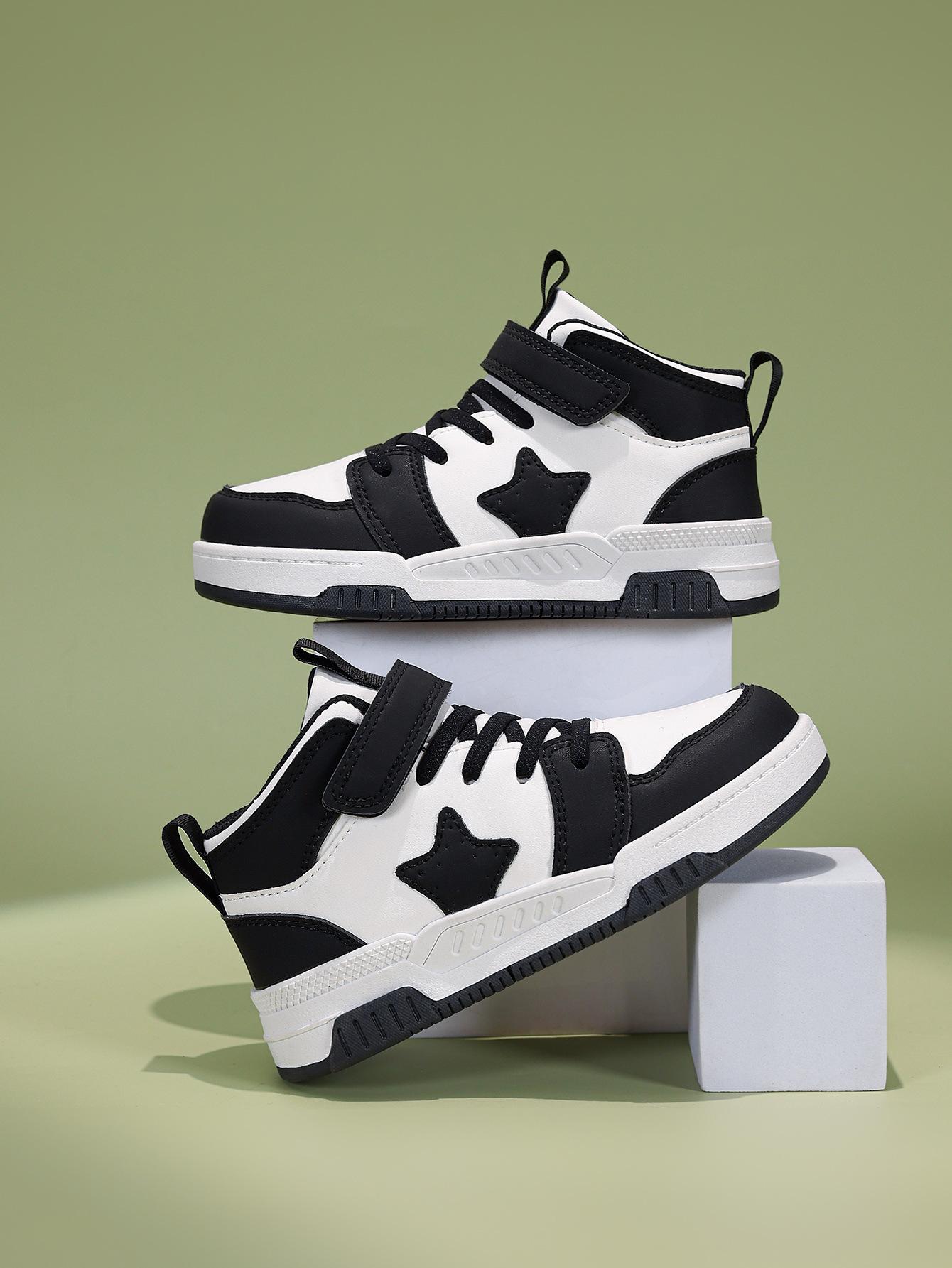 

Children s shoes spring 2025 new children s casual lightweight sports shoes soft sole medium and older children s shoes 28