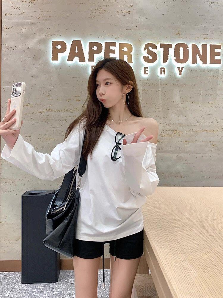 Autumn 2025 Women's Versatile Off-Shoulder Long-Sleeve Top