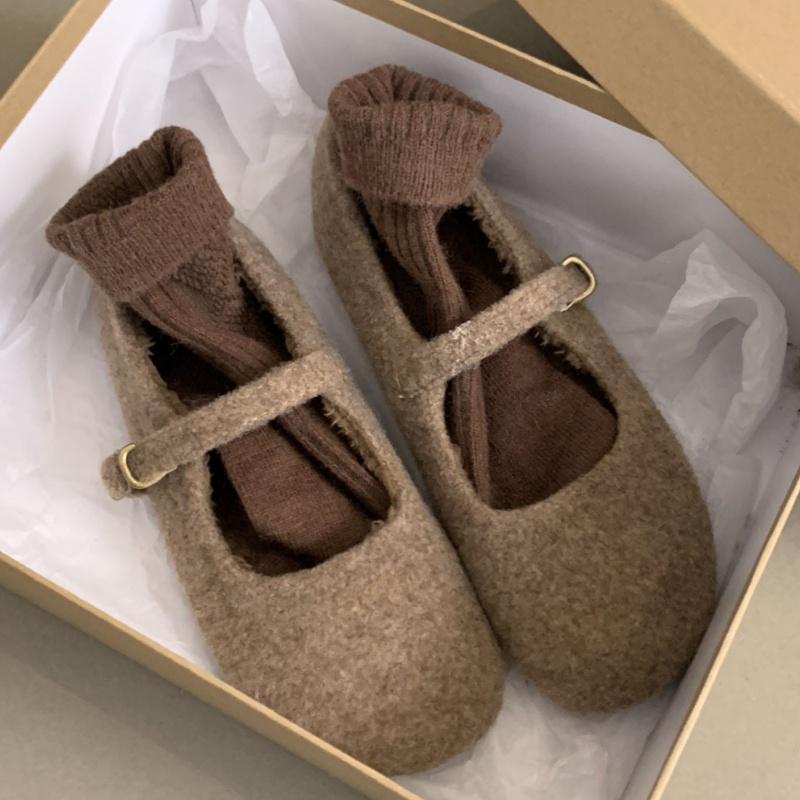 

Fashion Mary Janes Women s Flat Shoes Round Toe Ballet Flats Spring And Autumn New Fashion Style Comfortable Buckle Strap Ladies Shoes 40 коричневый