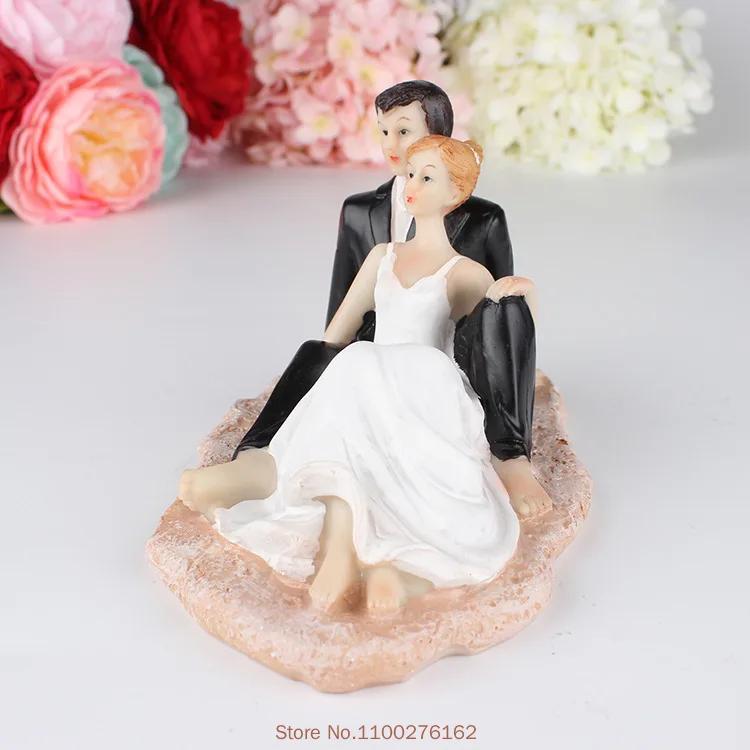 Funny Wedding Cake Toppers Dolls Romantic Bride And Groom Figurines Stand Topper Decoration Supplies Marry Resin Figurine