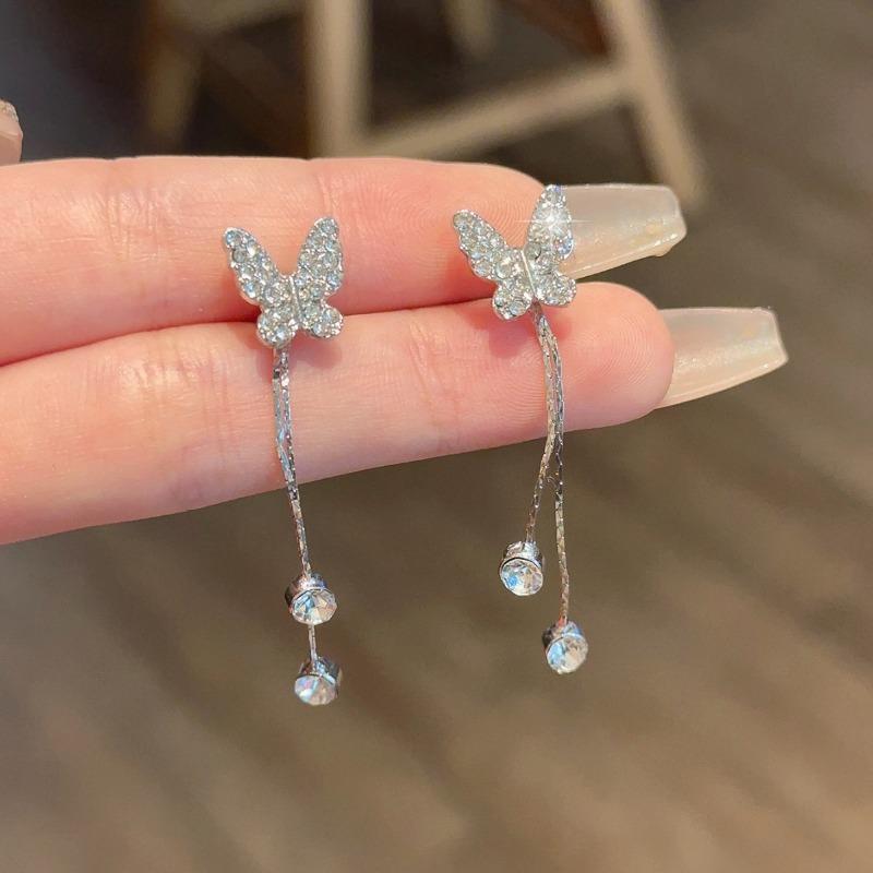 Boucles d'oreilles à longues pampilles pour femmes, style coréen Dongdaemun, design original, boucles d'oreilles polyvalentes