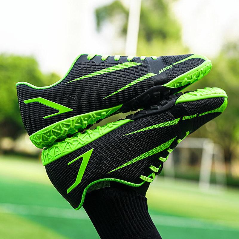 Men Football Boots Long Spikes High Ankle Soccer Shoes TF Outdoor Grass Cleats Soccer Boots Training Sport Football Shoes