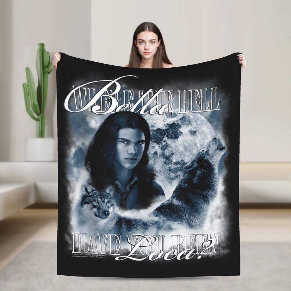 Twilight Saga Jacob Wolf Moon Loca Velvet Throw Fashion Blankets Retro Movie for Home Knitted Fashion Blanket Car Lightweight Portable Quilt